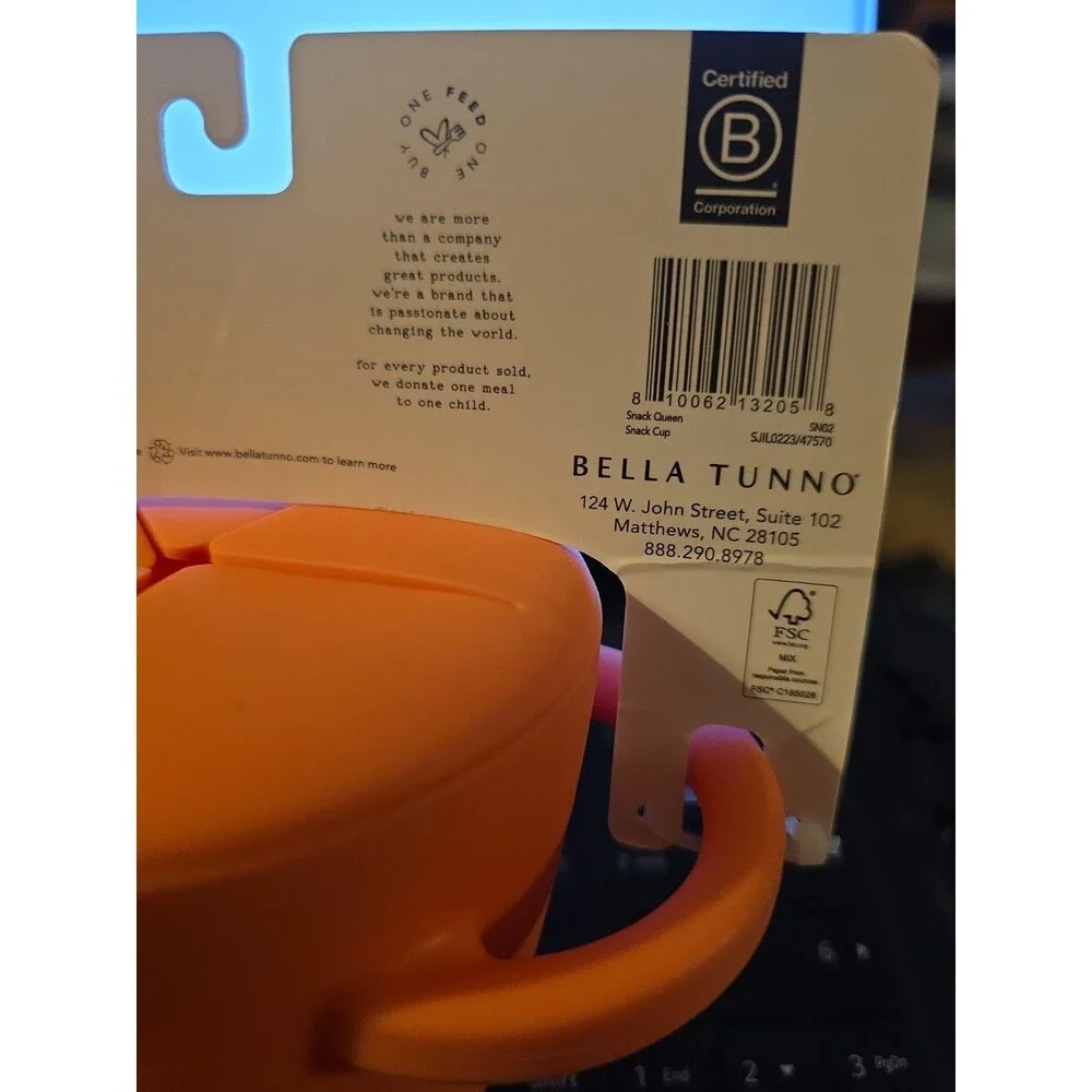 Bella Tunno Happy Snacker – No Spill Snack Queen PINK